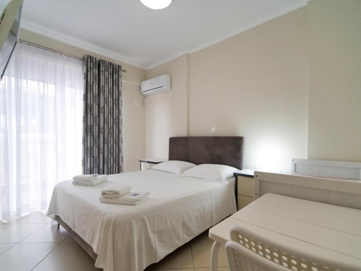 Himara Royal Hotel Exterior photo